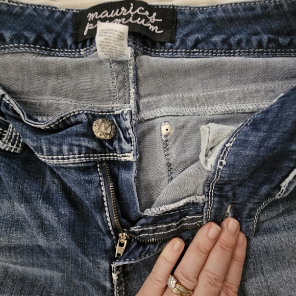 Maurices Premium Women's Blue Distressed Jeans. Size 16 Reg. - Picture 9 of 14